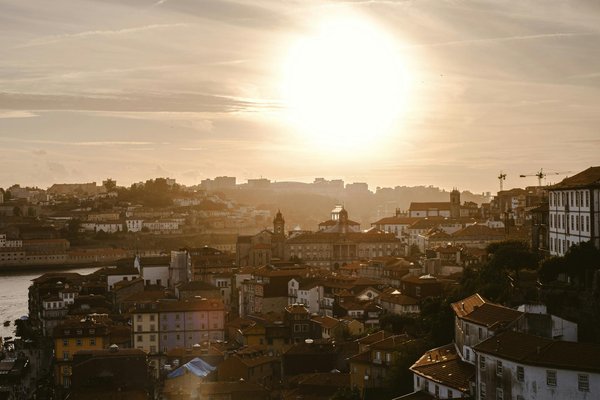 Quels sont les conseils pour un camping en région de haute montagne en hiver?